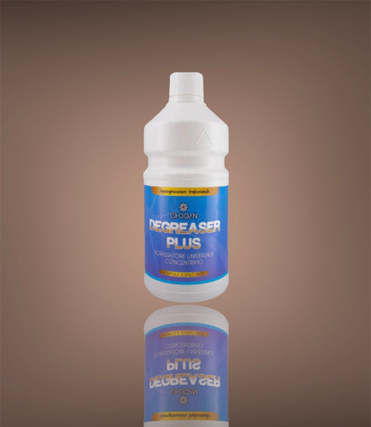 Degreaser Plus – concentrated degreaser with disinfectant effect 750ml (DT10)